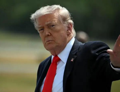 Битва заголовків: що Україна, РФ та Іран піднесли Трампу на ювілей