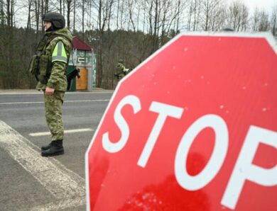 Через кордон по ягоди: у ДПСУ відреагували на &ldquo;запрошення&rdquo; Білорусі