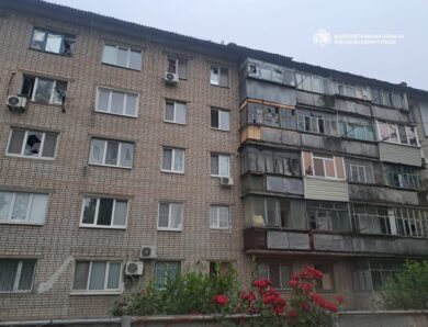 Дніпропетровщина: РФ атакувала підприємство і будинки