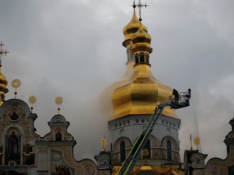 Европа допоможе відновити саркофаг на ЧАЕС та Лавру