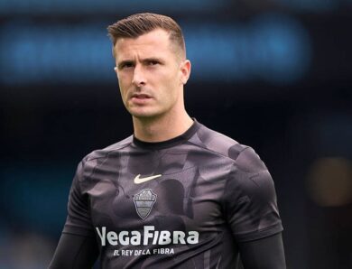 Грецький клуб посилився воротарем Барселони