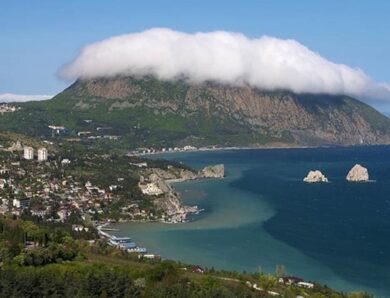 Крим частково залишився без світла та води