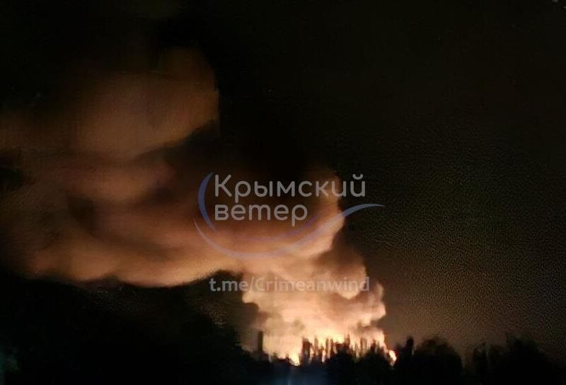 Крим накрили блекаути після чергових вибухів
