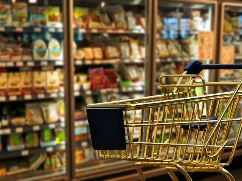 Криза в Криму: у Севастополі почали обмежувати продаж продуктів