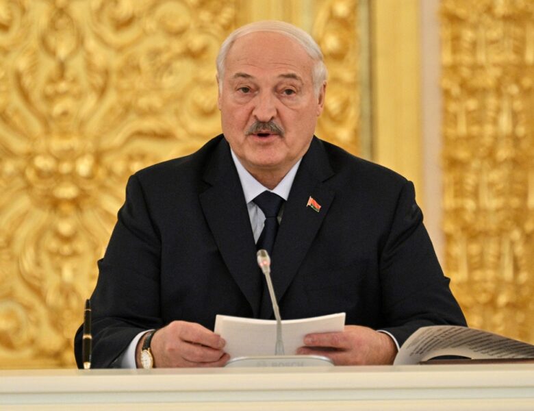 Лукашенко вибачився перед Зеленським за свої слова