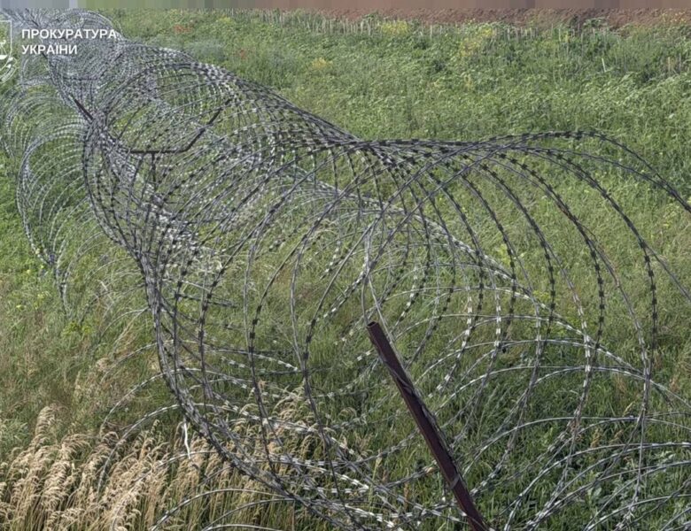 На Донеччині за колючий дріт міськрада переплатила 14 млн грн