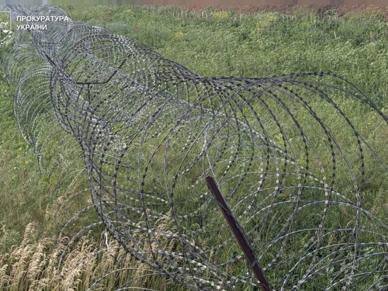 На Донеччині за колючий дріт міськрада переплатила 14 млн грн