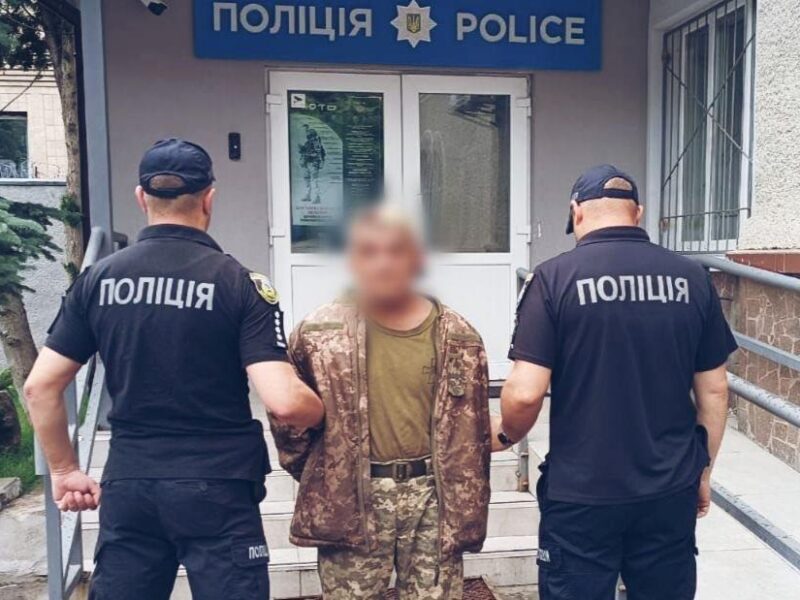 На Київщині військовий з ревнощів вбив жінку і побратима