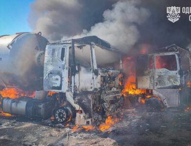 На Одещині атаковано бензовози, є загиблі