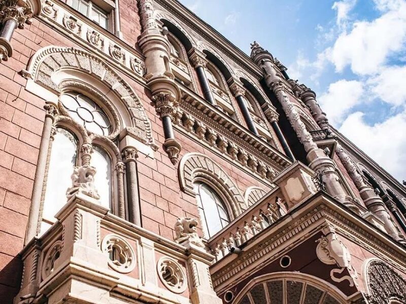 НБУ назвав курс долара на наступний тиждень