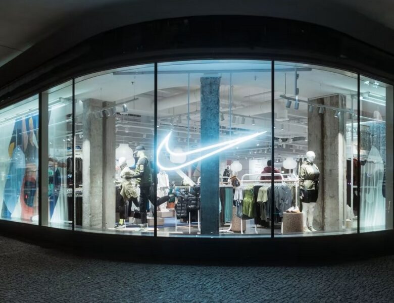 Nike потрапив у скандал через співпрацю з російським дизайнером