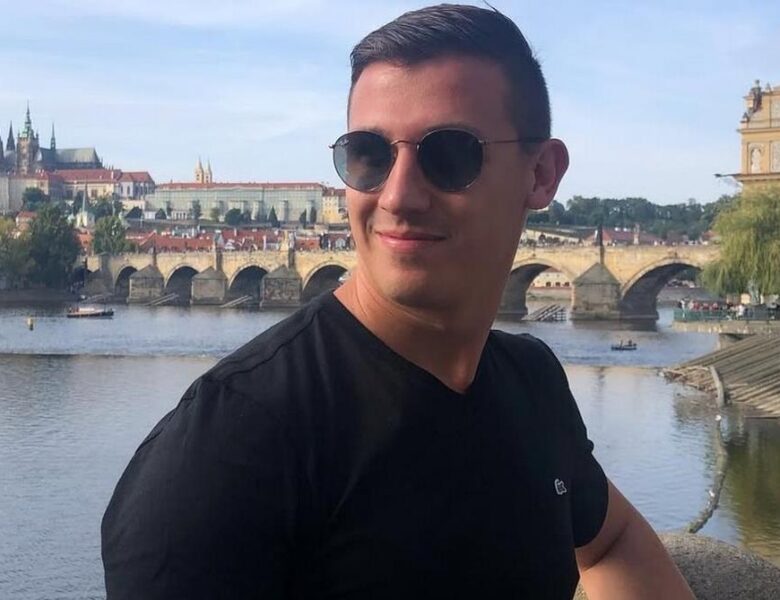 Німець за хвилину з&rsquo;їв понад кілограм меду і потрапив до Книги Гіннеса