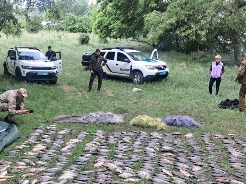 Операція Нерест: у браконьєрів вилучили 10 тонн риби