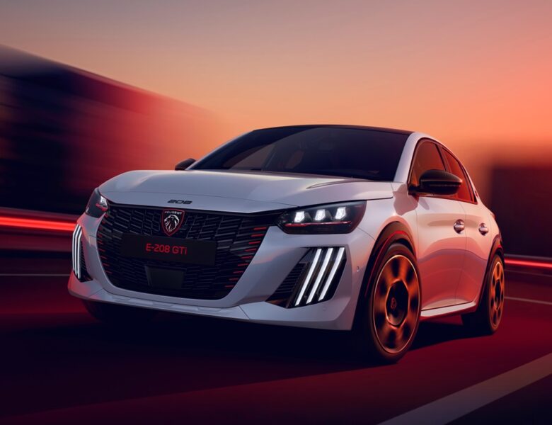 Peugeot показала серійний електричний хот-хетч E-208 GTi