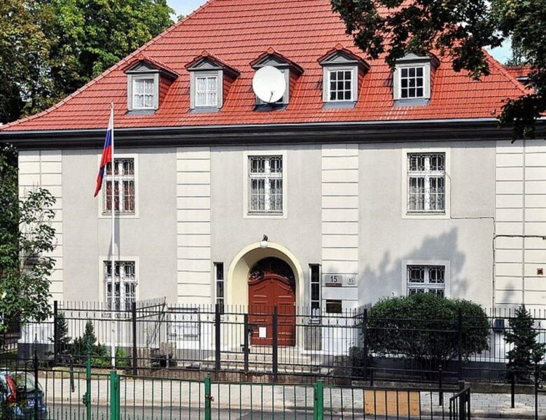 Польща забере будівлю генконсульства РФ за борги