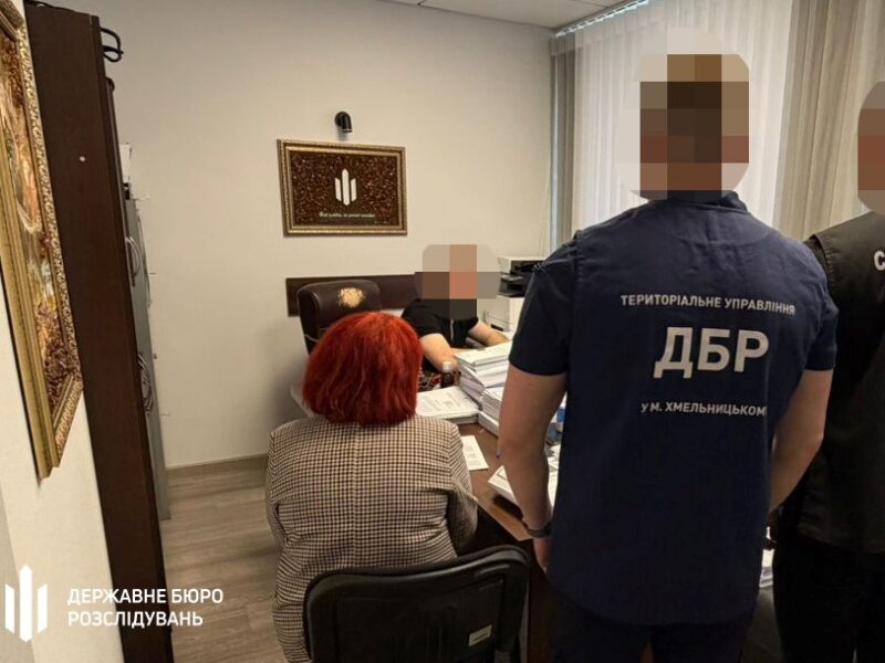 Посадовців Гайсинського ТЦК викрили на “паперовій мобілізації”