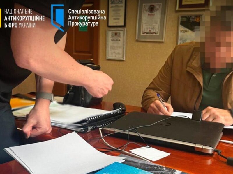 Посадовця Служби автодоріг на Львівщині підозрюють у розтраті 94 млн