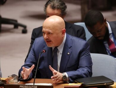 Прокурор МКС, який видав ордер на арешт Путіна, відсторонений з посади
