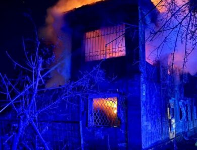 Росія вдарила по Дніпру і Харкову, виникли пожежі