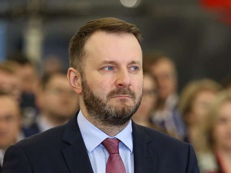 Росіян закликали не чекати скасування санкцій