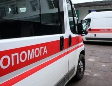 Росіяни обстріляли лікарню у Херсоні, пʼятеро постраждалих