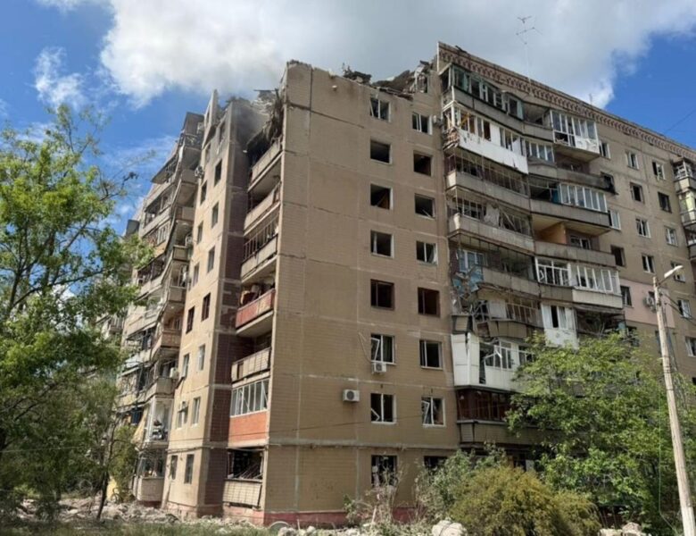 Росіяни скинули бомби на Дружківку, є поранені