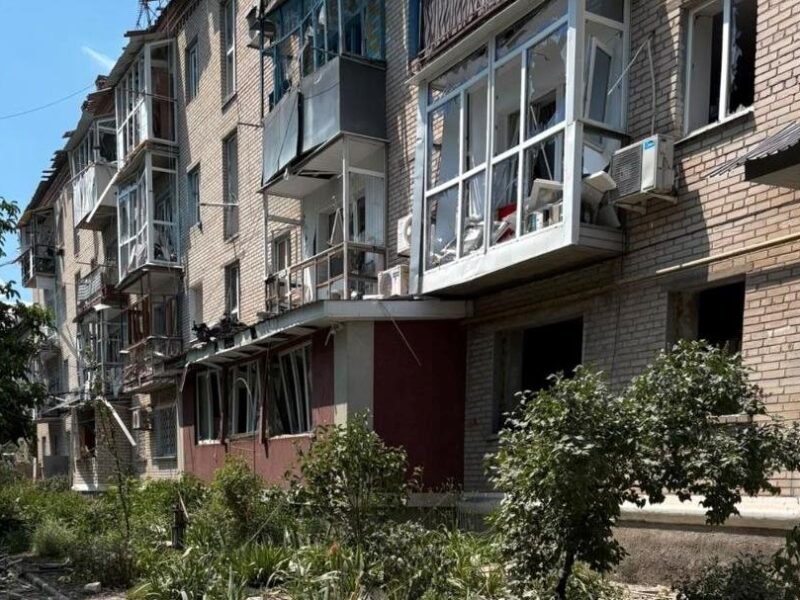 Росіяни скинули три авіабомби на Слов’янськ: семеро поранених