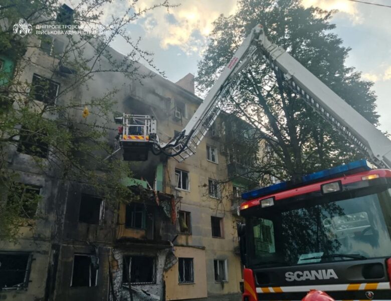 Росіяни вдарили по Павлограду: п’ятеро поранених