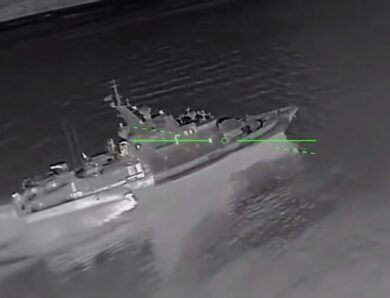 СБС уразили сторожовий корабель росіян в Криму