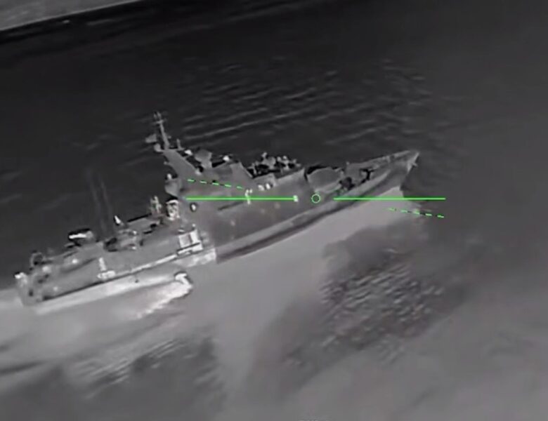 СБС уразили сторожовий корабель росіян в Криму