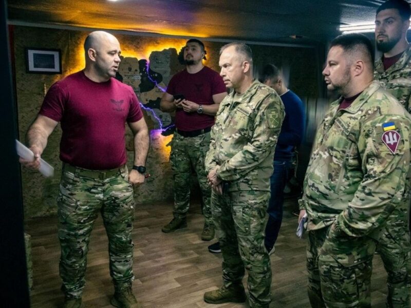 Сирський оцінив ситуацію на Олександрівському напрямку