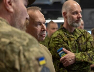Сирський з естонським колегою відвідали фронт