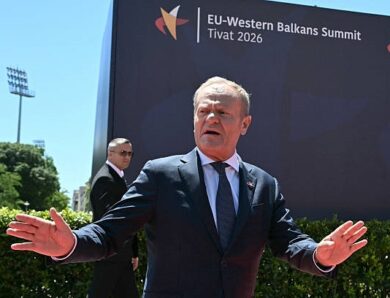 Скандал з УПА: Туск поклав відповідальність на Київ