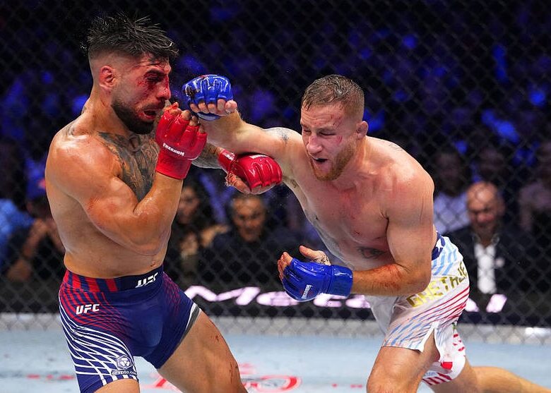 Став відомий новий чемпіон UFC у легкій вазі