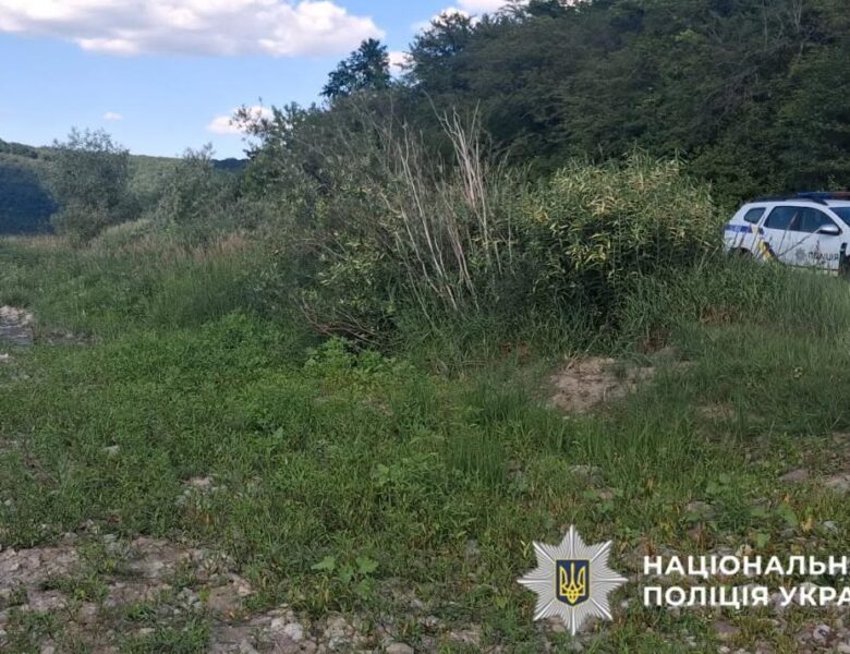 Трагедія на Буковині: у Дністрі знайшли тіло 8-річного хлопчика