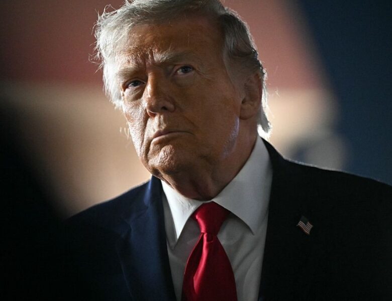 Трамп передумав бомбити Іран