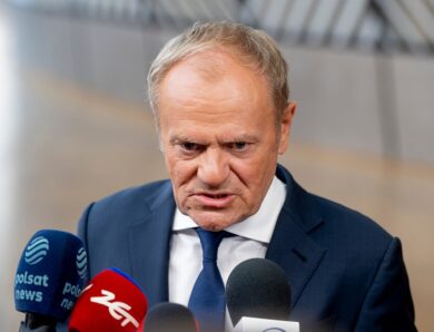 Туск: Польща вимагає місця за столом переговорів з РФ