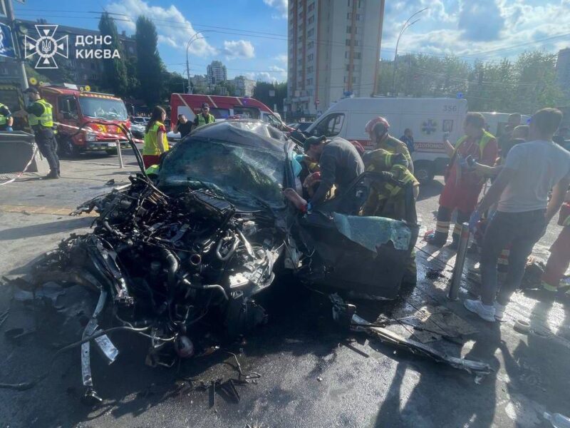 У ДТП в Києві загинули двоє поліцейських