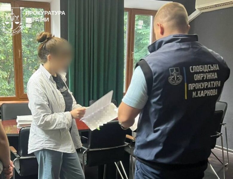 У Харкові повідомлено про підозру матері, яка била новонароджену доньку