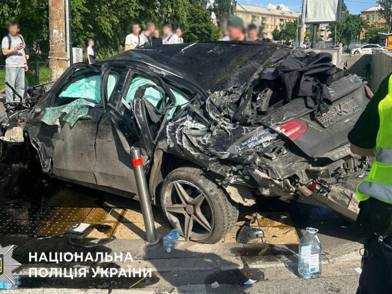 У Києві четверо людей загинуло в ДТП