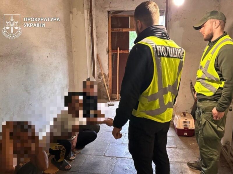 У Києві на вокзалах людей обманом вербували у трудове рабство