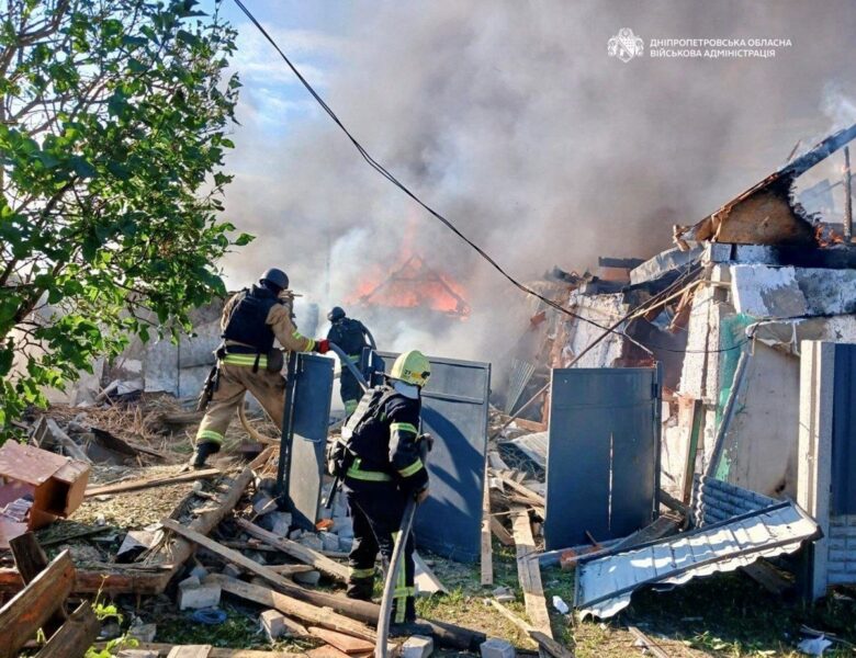 У Павлограді армія РФ убила дитину, горять будинки
