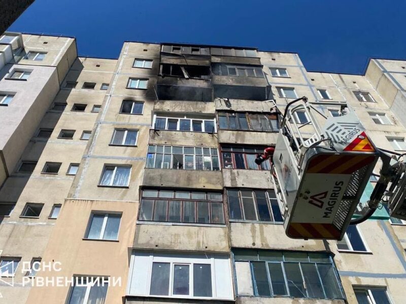 У Рівному під час пожежі загинула дитина, ще троє госпіталізовані