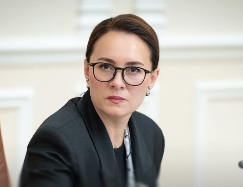 Уряд спрощує повернення молоді з тимчасово окупованих територій