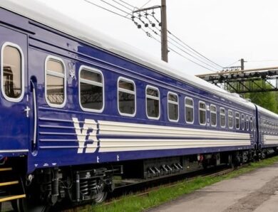УЗ повідомила про масову затримку поїздів з Харкова