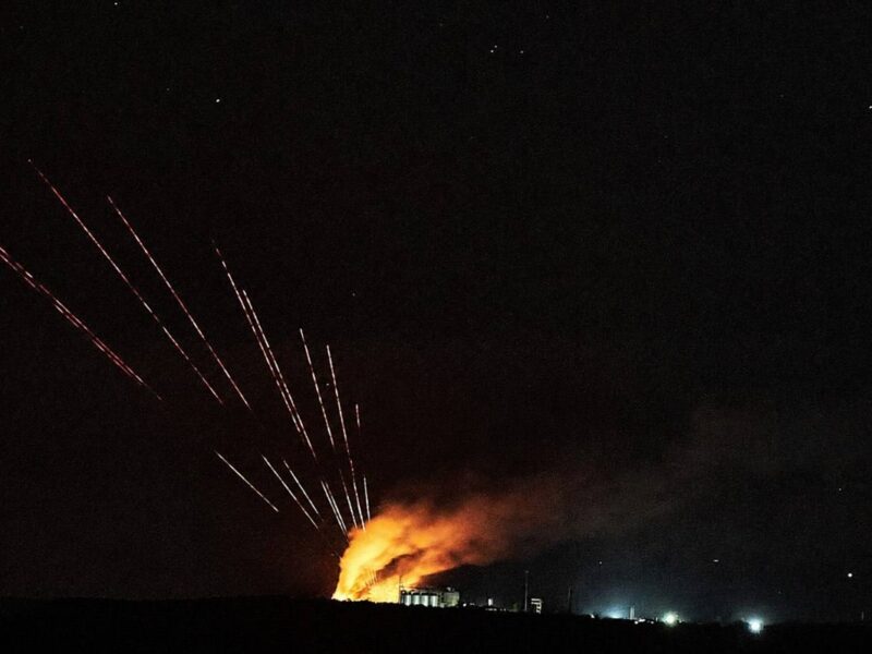 В окупованому Алчевську масштабна пожежа