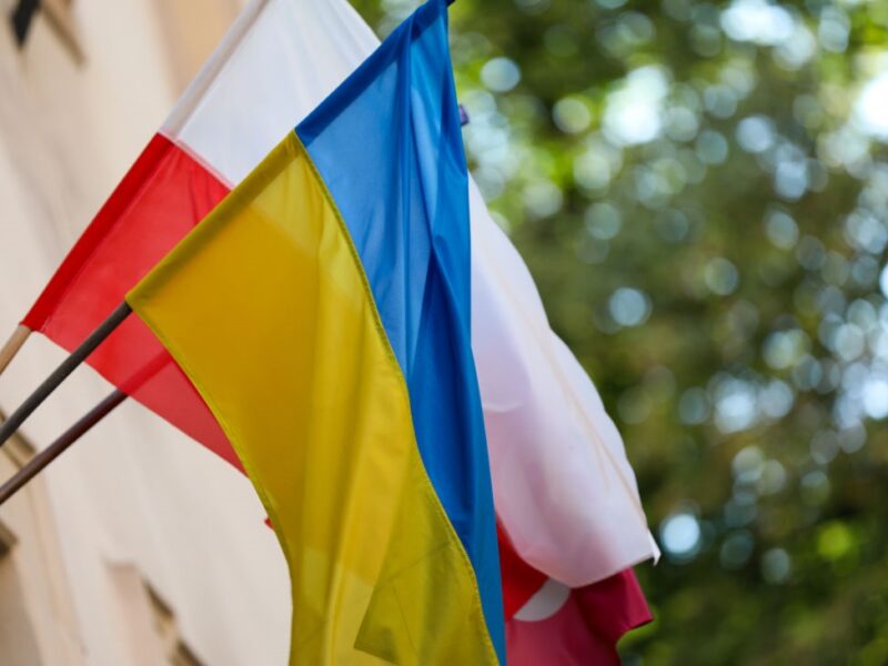 Відносини з Польщею. Вихід з історичного скандалу