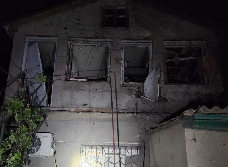 Війська РФ обстріляли Одесу, є поранений
