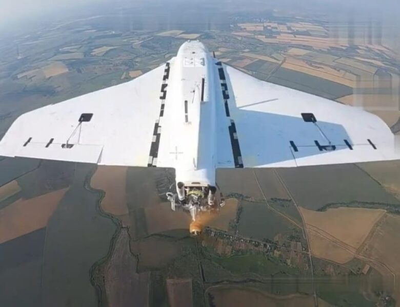 Військовий збив російський дрон Гербера з автомата