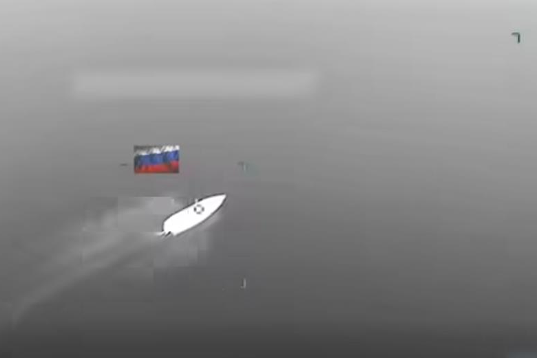 ВМС знищили катер росіян на Тендрівській косі